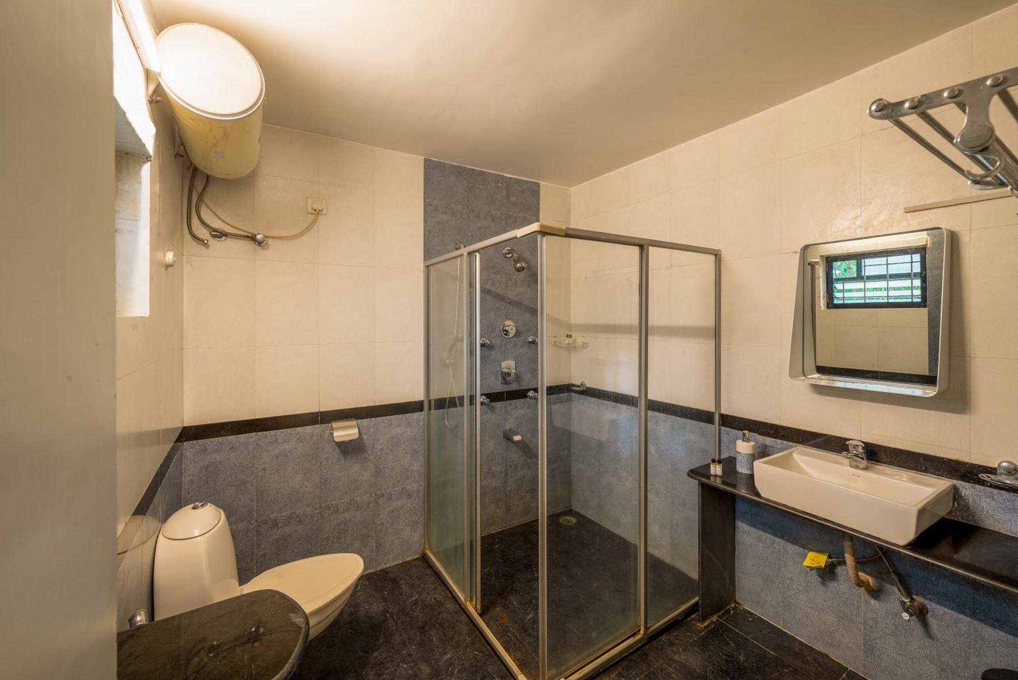 Olive Niwasa By Embassy Group Hotel