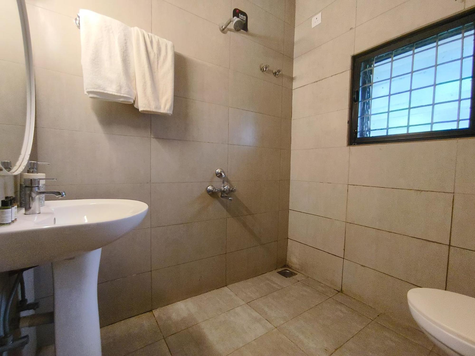 Olive Niwasa By Embassy Group Hotel 3*